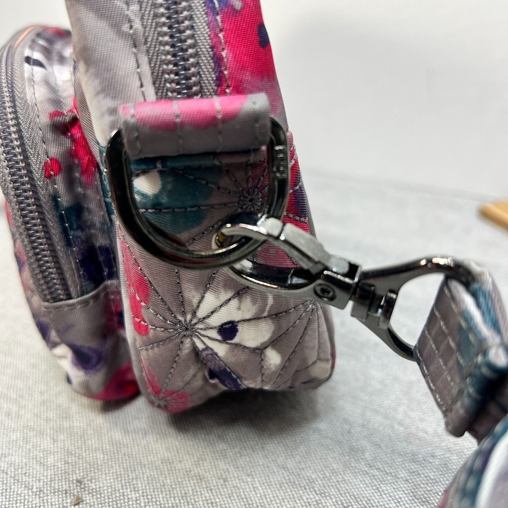 Lug Carousel Multicolor Gray/Pink/Teal/White Flower Print Crossbody Belt Bag - Picture 13 of 16